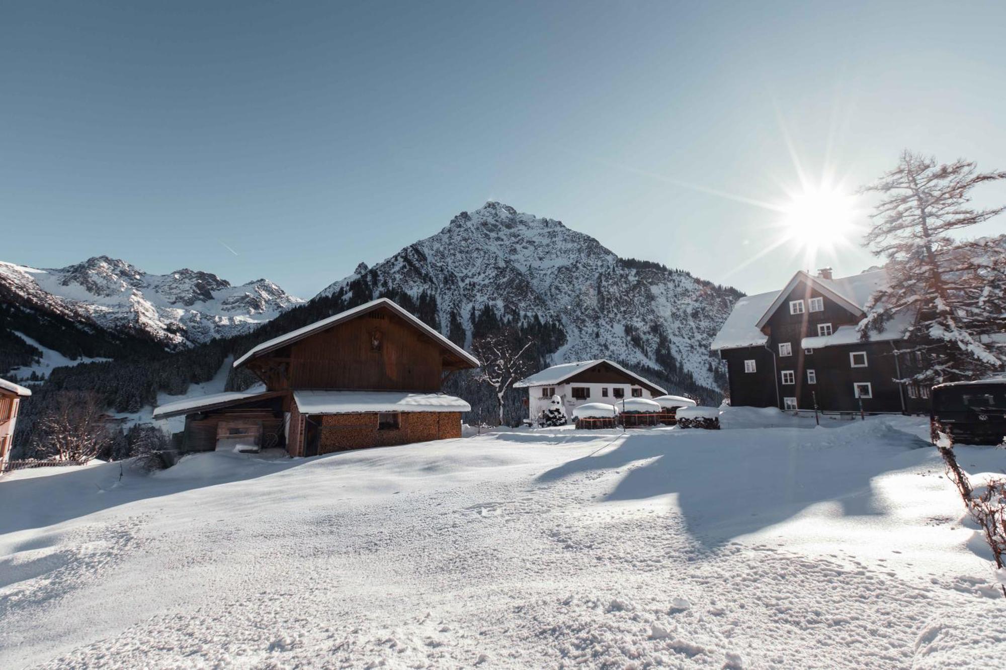 Dorfhuus Apartment Mittelberg Exterior photo